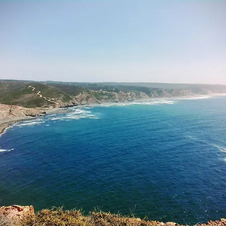 Ocean & Nature Flat - - Algarve West Coast - 1,6km Monte Clerigo * Aljezur